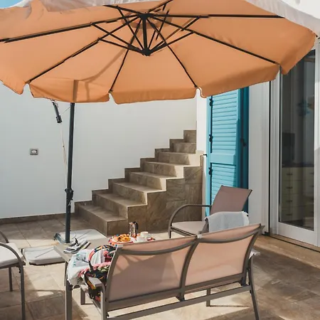 - Luna Blu By Diddoi Apartment Marina di Mancaversa