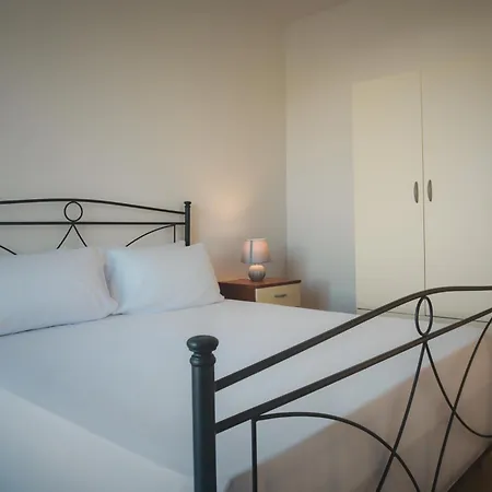 - Luna Blu By Diddoi Apartment Marina di Mancaversa